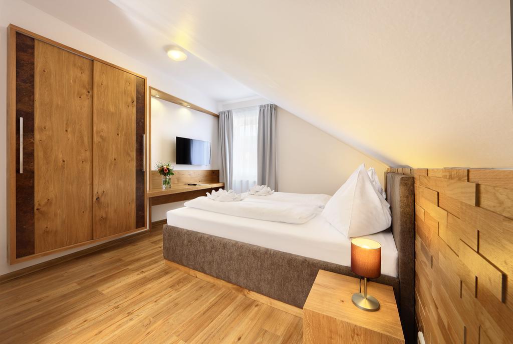 Sporthotel Zaton Zaton  ภายนอก รูปภาพ