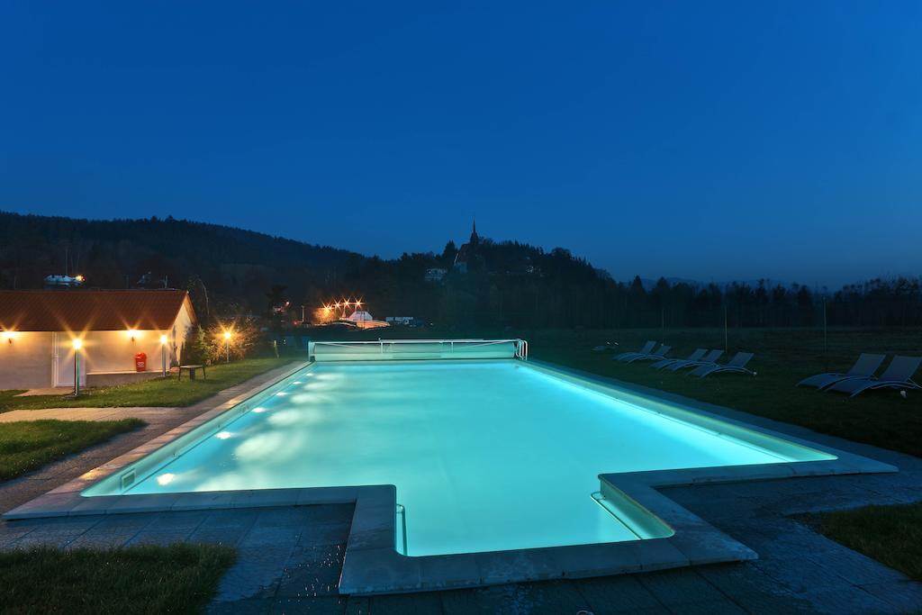 Sporthotel Zaton Zaton  ภายนอก รูปภาพ